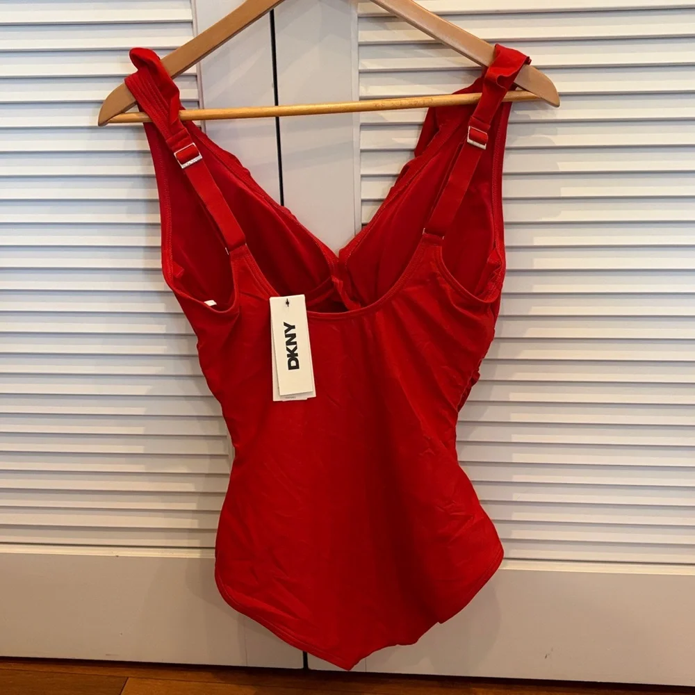 DKNY Red Ruffled Women's One Piece Swimsuit Size M NEW - Picture 4 of 9